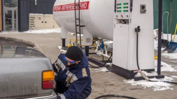 За неделю цены на автогаз снизились почти на 70 копеек
За неделю цены на автогаз снизились почти на 70 копеек