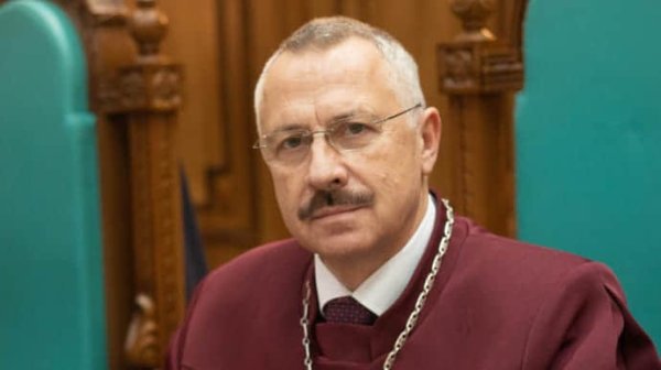 НАПК составило протокол за админнарушение на и.о. главы КСУ Головатого НАПК составило протокол за админнарушение на и.о. главы КСУ Головатого