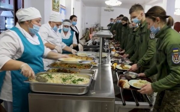 КНУ: щодо закупівель послуг з харчування курсантів триває службова перевірка
КНУ: щодо закупівель послуг з харчування курсантів триває службова перевірка