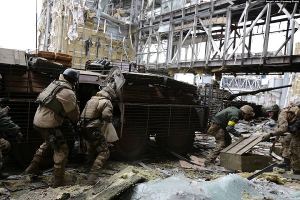 Донецький аеропорт: повітряна брама, яку по-варварськи знищили росіяни Донецький аеропорт: повітряна брама, яку по-варварськи знищили росіяни