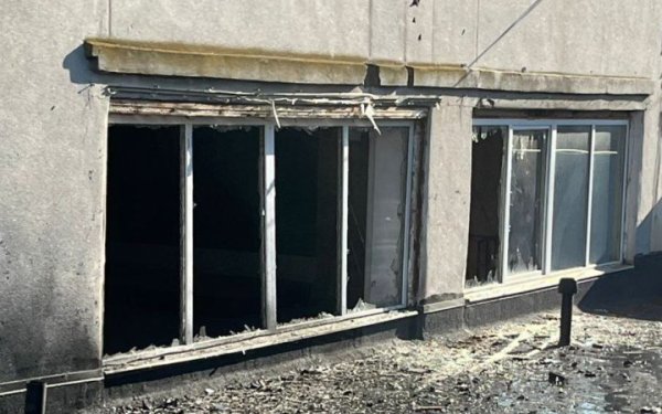 Армія РФ атакувала Нікопольщину дронами-камікадзе та артилерією
Армія РФ атакувала Нікопольщину дронами-камікадзе та артилерією