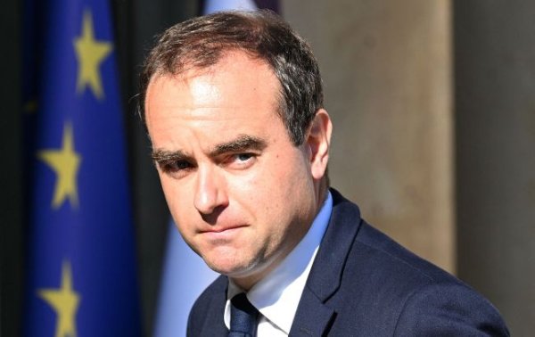 Украина в ближайшие недели получит от Франции шесть САУ Caesar
Украина в ближайшие недели получит от Франции шесть САУ Caesar