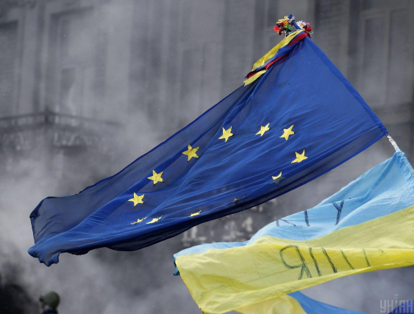Посли ЄС підтримали передачу Україні прибутків від заморожених активів РФ Посли ЄС підтримали передачу Україні прибутків від заморожених активів РФ