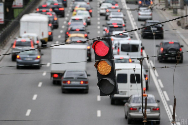 Продажі гібридних авто в Україні за рік зросли вдвічі: найпопулярніші моделі Продажі гібридних авто в Україні за рік зросли вдвічі: найпопулярніші моделі