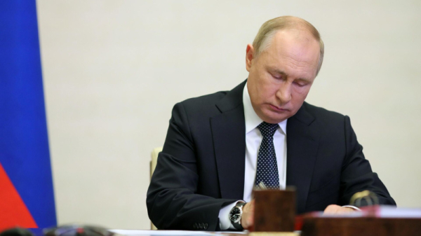 путин ищет заграницей недвижимость российской империи и СССР
путин ищет заграницей недвижимость российской империи и СССР