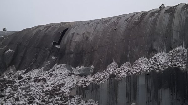 РФ вдарила авіабомбами по зерносховищу у Вовчанську на Харківщині
РФ вдарила авіабомбами по зерносховищу у Вовчанську на Харківщині
