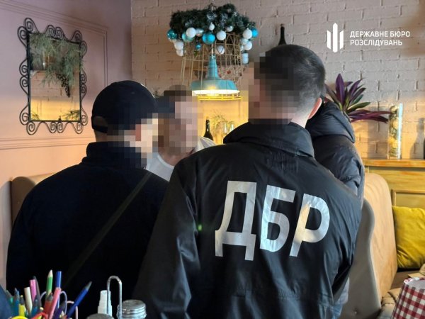 
Дело Гринкевичей. Как бизнесмены из Львова "зарабатывали" миллионы на армии 