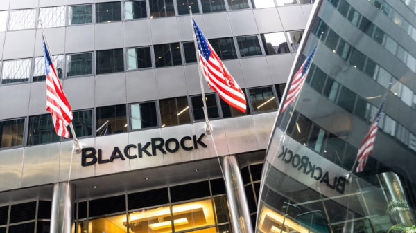 BlackRock собирается уволить около 600 сотрудников
BlackRock собирается уволить около 600 сотрудников