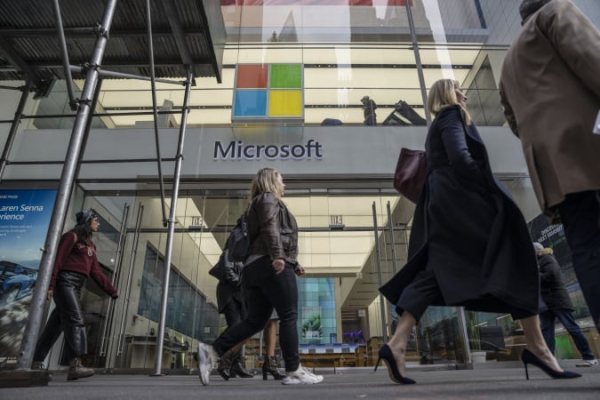 Капитализация Microsoft достигла $3 триллионов
Капитализация Microsoft достигла $3 триллионов