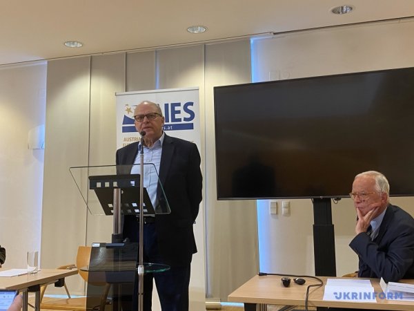 Андерс Аслунд: Українська держава функціонує напрочуд добре Андерс Аслунд: Українська держава функціонує напрочуд добре