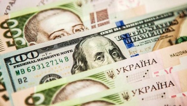НБУ за тиждень продав на міжбанку $421 мільйон НБУ за тиждень продав на міжбанку $421 мільйон
