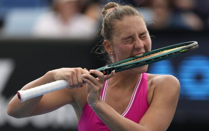 Во время матча Костюк на Australian Open комментатор назвала войну России против Украины "маленькой"
Во время матча Костюк на Australian Open комментатор назвала войну России против Украины "маленькой"