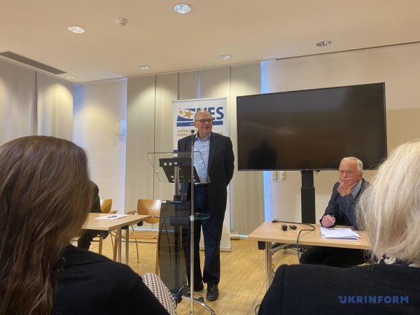 Андерс Аслунд: Українська держава функціонує напрочуд добре Андерс Аслунд: Українська держава функціонує напрочуд добре