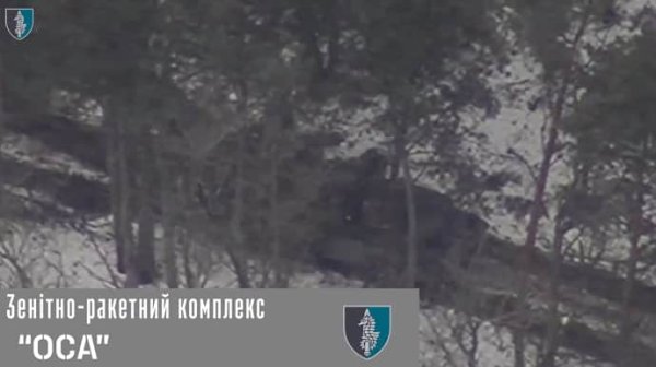 ССО показали, как HIMARS превратил в металлолом российский ЗРК "Оса" ССО показали, как HIMARS превратил в металлолом российский ЗРК "Оса"