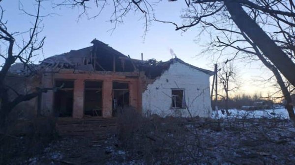 Россияне запустили КАБ по селу на Харьковщине: погибла женщина, 10-летний мальчик получил ампутацию Россияне запустили КАБ по селу на Харьковщине: погибла женщина, 10-летний мальчик получил ампутацию