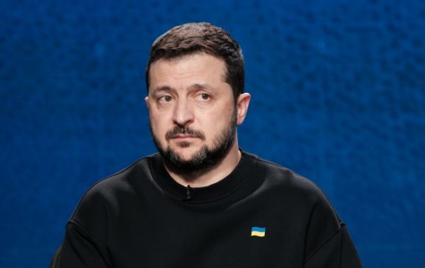 Пощечина Путину? Зачем Зеленскому указ об украинских землях в России
Пощечина Путину? Зачем Зеленскому указ об украинских землях в России
