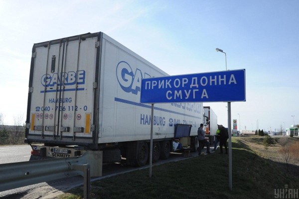 Українські перевізники розпочнуть протест у відповідь на кордоні з Польщею Українські перевізники розпочнуть протест у відповідь на кордоні з Польщею