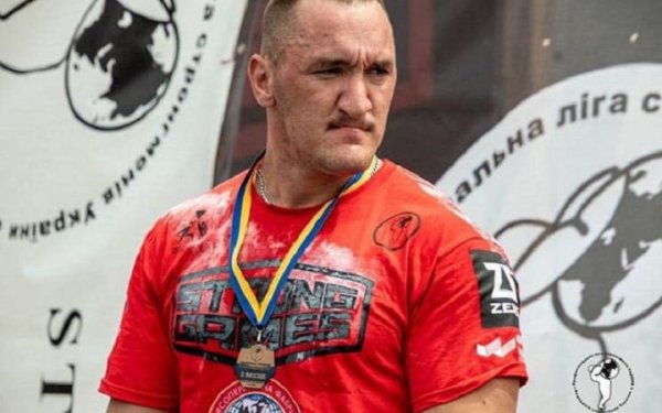 На війні загинув чемпіон світу та Європи з пауерліфтингу Олександр Білоконь
На війні загинув чемпіон світу та Європи з пауерліфтингу Олександр Білоконь