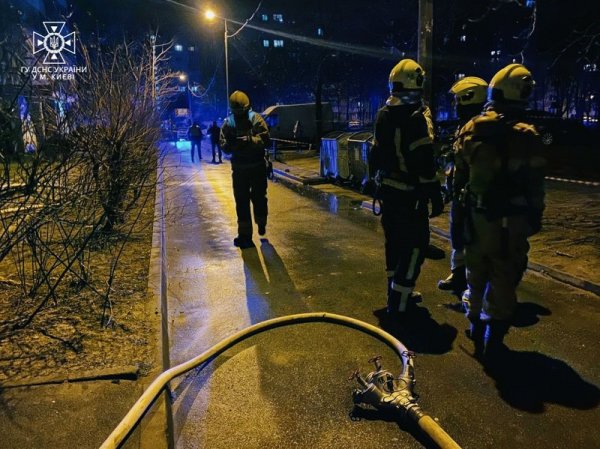 У Києві внаслідок вибуху невідомого предмета загинув юнак, - ДСНС
У Києві внаслідок вибуху невідомого предмета загинув юнак, - ДСНС
