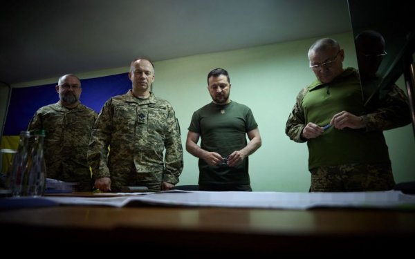Павлюк, Баргилевич, Комаренко и Маляр: кто может быть в команде нового главкома
Павлюк, Баргилевич, Комаренко и Маляр: кто может быть в команде нового главкома