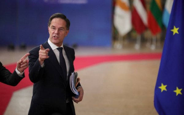 Нідерланди дадуть 100 мільйонів євро на чеську ініціативу боєприпасів для України
Нідерланди дадуть 100 мільйонів євро на чеську ініціативу боєприпасів для України
