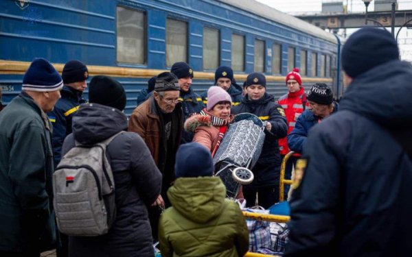 Берлін вважає, що у разі поразки у війні Україну залишить ще 10 мільйонів осіб, − ЗМІ
Берлін вважає, що у разі поразки у війні Україну залишить ще 10 мільйонів осіб, − ЗМІ