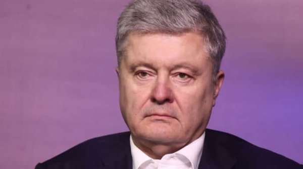 Венгерский еврокомиссар пишет, что Порошенко просит его повлиять на "дискриминацию оппозиции" в Украине Венгерский еврокомиссар пишет, что Порошенко просит его повлиять на "дискриминацию оппозиции" в Украине