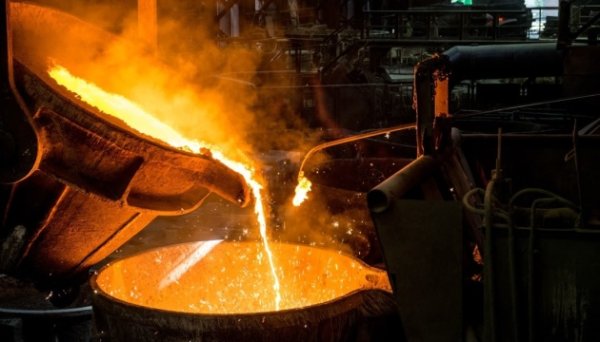 Метінвест торік скоротив виробництво сталі майже на третину Метінвест торік скоротив виробництво сталі майже на третину