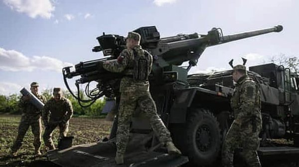 В ЕС обещают 2 млн артиллерийских снарядов Украине ежегодно В ЕС обещают 2 млн артиллерийских снарядов Украине ежегодно