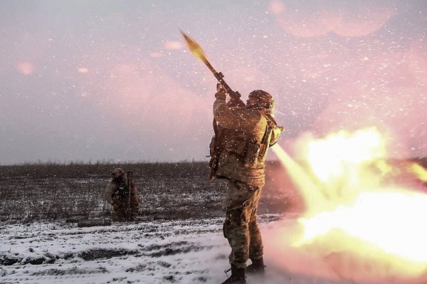Должны знать все. С какого возраста забирают в ВСУ по мобилизации
Должны знать все. С какого возраста забирают в ВСУ по мобилизации