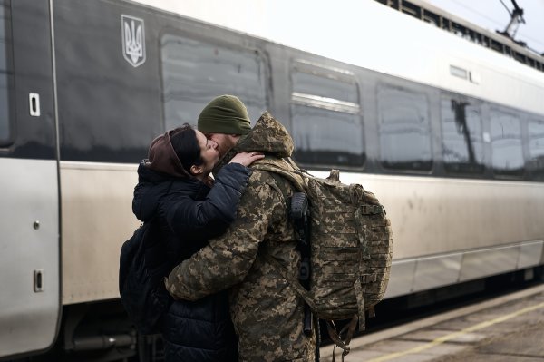 
Два роки. Як велика війна змінила правила життя в Україні 