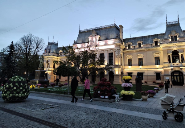 На привал в Ясси: зручна зупинка в Румунії перед вильотом у світ
На привал в Ясси: зручна зупинка в Румунії перед вильотом у світ