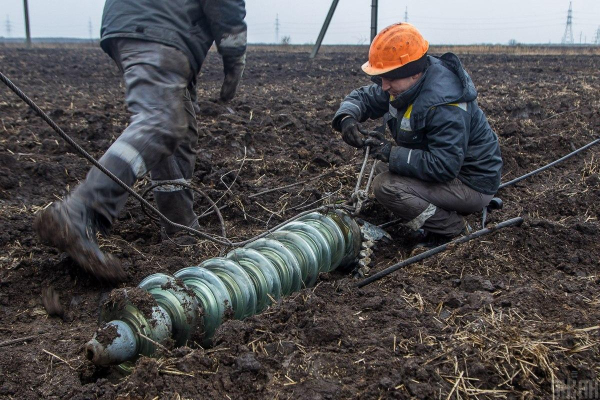 Через російський удар в Україні припинила роботу ТЕС Через російський удар в Україні припинила роботу ТЕС