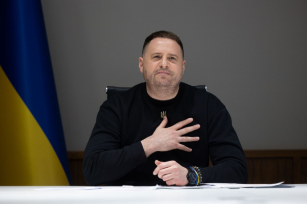 У Зеленского подтвердили, что работают над открытием одного из аэропортов
У Зеленского подтвердили, что работают над открытием одного из аэропортов