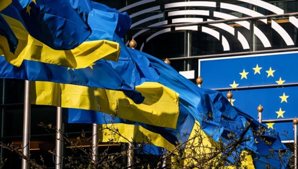 Європі доведеться подвоїти військову допомогу Україні, щоб повністю замінити США Європі доведеться подвоїти військову допомогу Україні, щоб повністю замінити США