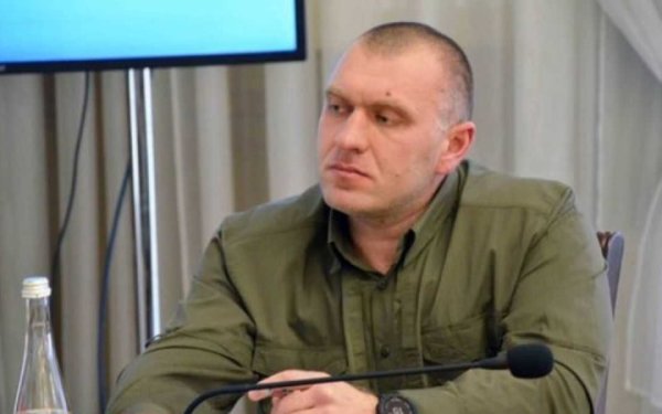 Рада викликає голову СБУ Малюка через справу щодо незаконного стеження за журналістами
Рада викликає голову СБУ Малюка через справу щодо незаконного стеження за журналістами