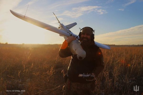 Росія далі намагається вибити українські підрозділи із плацдармів на лівобережжі Дніпра, − Генштаб
Росія далі намагається вибити українські підрозділи із плацдармів на лівобережжі Дніпра, − Генштаб