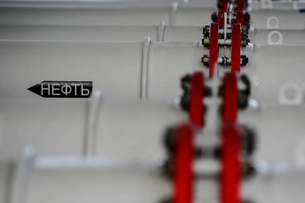 Санкційні та воєнні удари по нафтовій промисловості РФ: оцінюємо ефективність Санкційні та воєнні удари по нафтовій промисловості РФ: оцінюємо ефективність