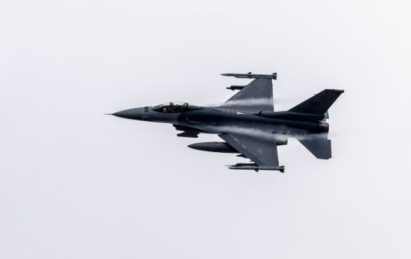 Нидерланды планируют передать Украине на шесть истребителей F-16 больше, чем ожидалось
Нидерланды планируют передать Украине на шесть истребителей F-16 больше, чем ожидалось