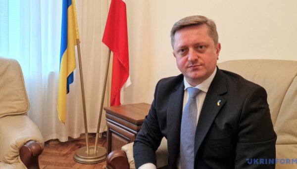 Фермери з Польщі будують ненависть до продукції з України на міфах - посол Зварич Фермери з Польщі будують ненависть до продукції з України на міфах - посол Зварич