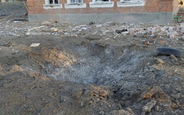 Синєгубов: на Харківщині чоловік підірвався на міні "пелюстка"
Синєгубов: на Харківщині чоловік підірвався на міні "пелюстка"