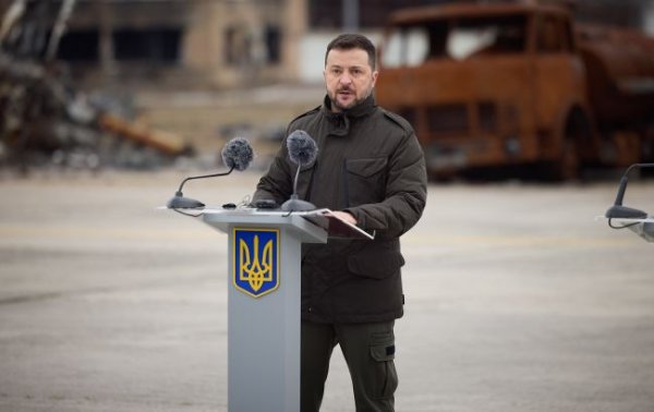 Зеленський: до слів "завершення війни" ми завжди додаємо "на наших умовах"
Зеленський: до слів "завершення війни" ми завжди додаємо "на наших умовах"