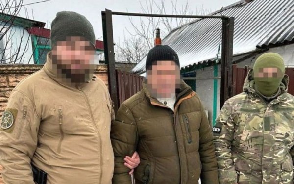 СБУ затримала агронома за підозрою в допомозі росіянам мінувати поля під час окупації Харківщини
СБУ затримала агронома за підозрою в допомозі росіянам мінувати поля під час окупації Харківщини