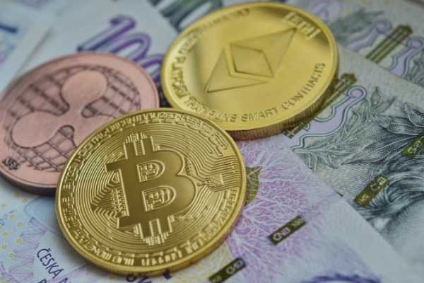 Биткоин приближается к $64 000, Ethereum — к $3 500
Биткоин приближается к $64 000, Ethereum — к $3 500