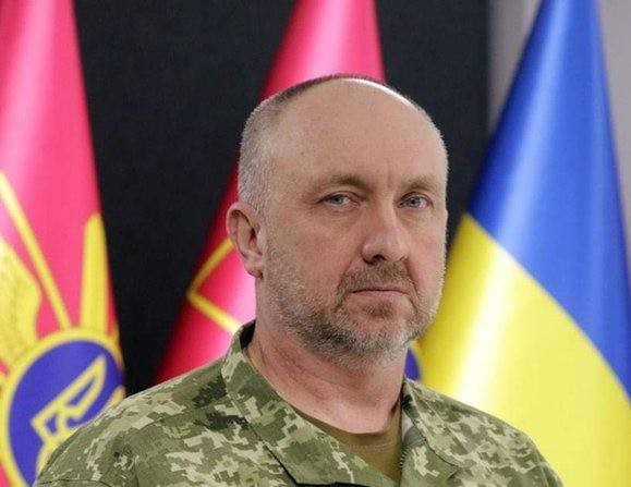 "Барс" сменил "Волонтера". Кто теперь руководит армией вместо "команды Залужного"
"Барс" сменил "Волонтера". Кто теперь руководит армией вместо "команды Залужного"