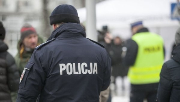 Поліція Польщі розслідує інцидент з українським зерном на кордоні Поліція Польщі розслідує інцидент з українським зерном на кордоні