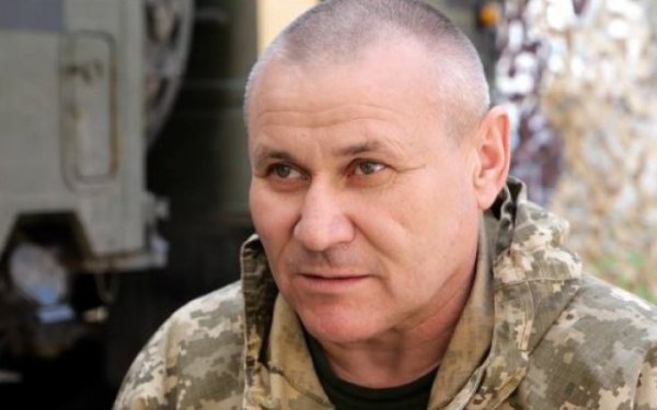 Командувач військ "Таврія" Тарнавський: "Ситуація в Авдіївці складна, але контрольована"
Командувач військ "Таврія" Тарнавський: "Ситуація в Авдіївці складна, але контрольована"