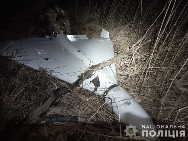 На Дніпропетровщині виявили майже цілий "шахед"
На Дніпропетровщині виявили майже цілий "шахед"