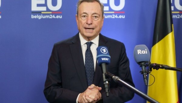 Ексголова Європейського центробанку закликає більше інвестувати в оборону на тлі війни в Україні Ексголова Європейського центробанку закликає більше інвестувати в оборону на тлі війни в Україні