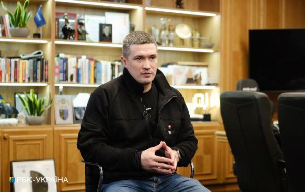 Сюрпризи для ворога. В Україні анонсували дрони з ШІ
Сюрпризи для ворога. В Україні анонсували дрони з ШІ